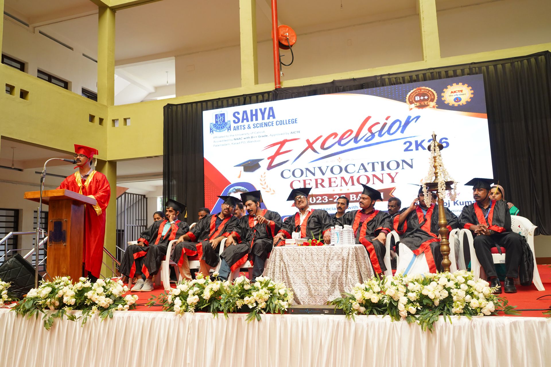 CONVOCATION